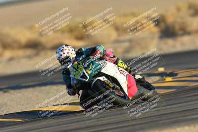 media/Nov-17-2024-CVMA (Sun) [[1fec520723]]/Race 17-Amateur Supersport Middleweight/